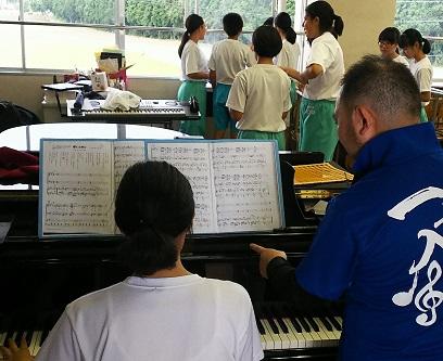 伴奏の練習にも力が入ります。