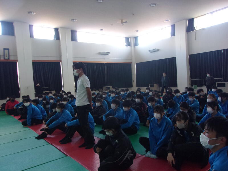 発表している様子