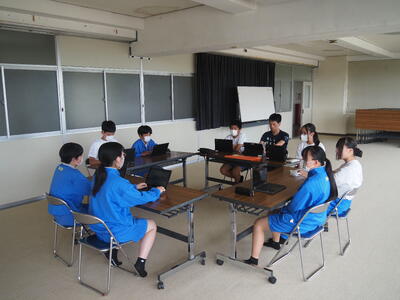 話し合いの様子です